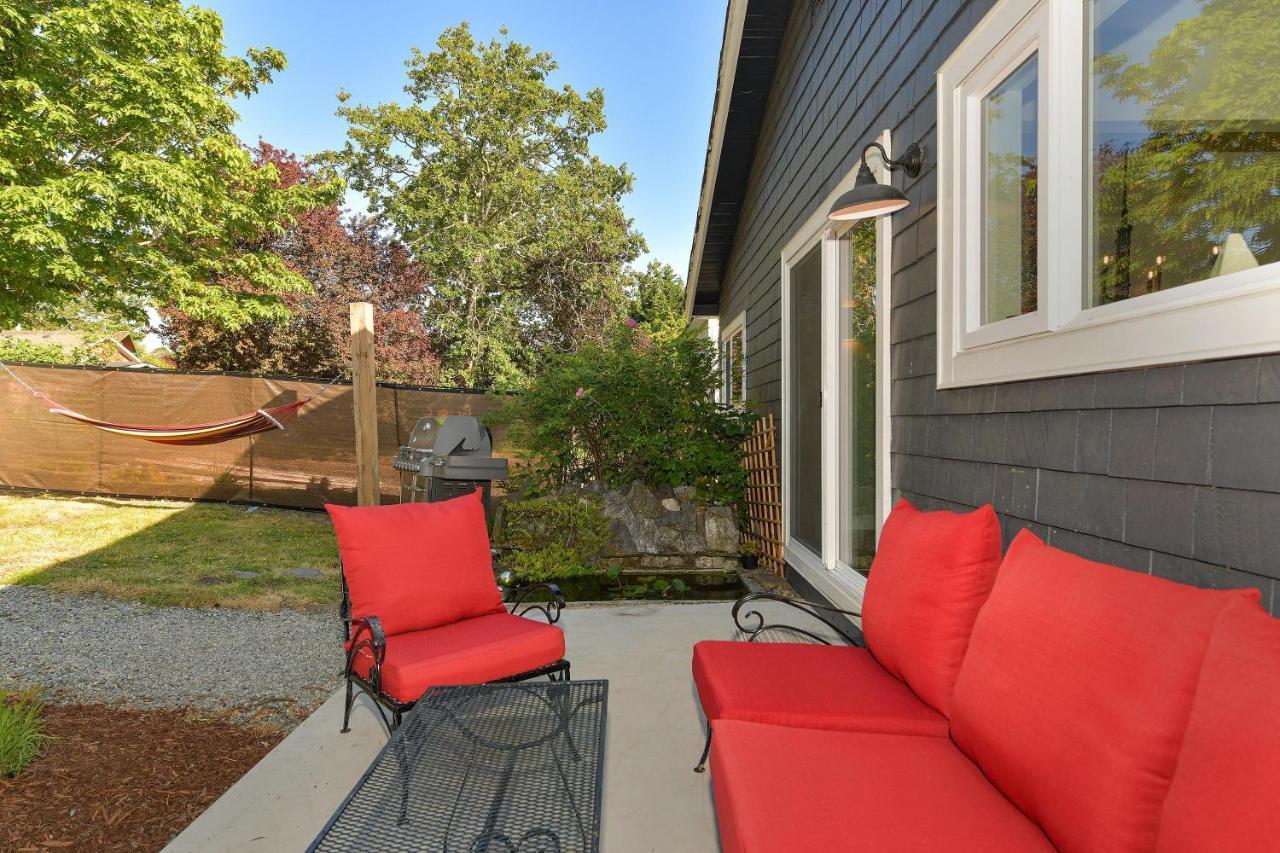 The Bayside Cottage North Saanich Exteriér fotografie