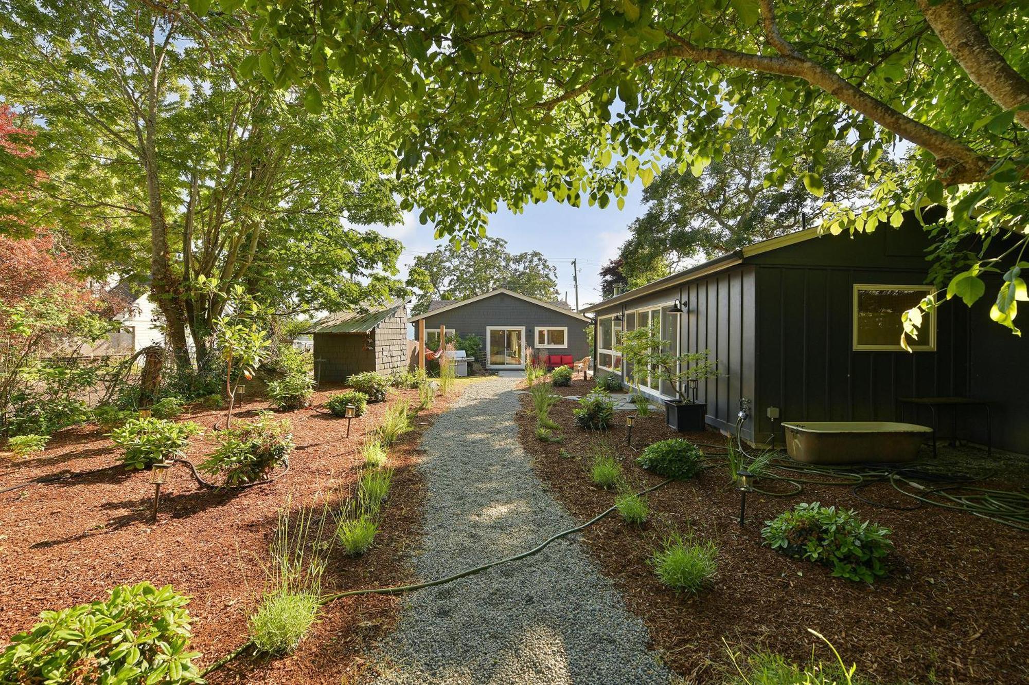 The Bayside Cottage North Saanich Exteriér fotografie
